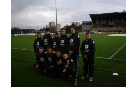 Les U15 ramasseurs de balles à l'USO