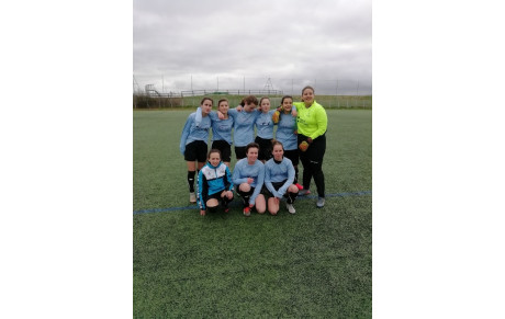 Victoire des U15F à Chartres 